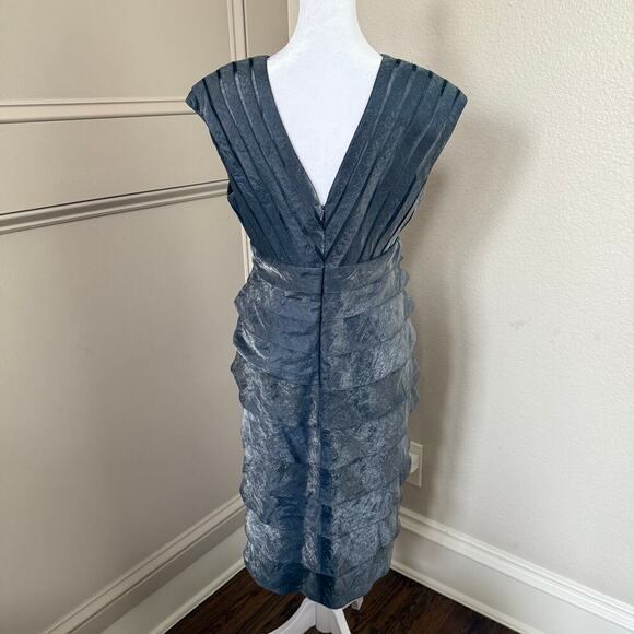 Adrianna Papell Tiered Petal Layered Sheath Party Dress Shiny Blue Size 10 - Picture 3 of 5